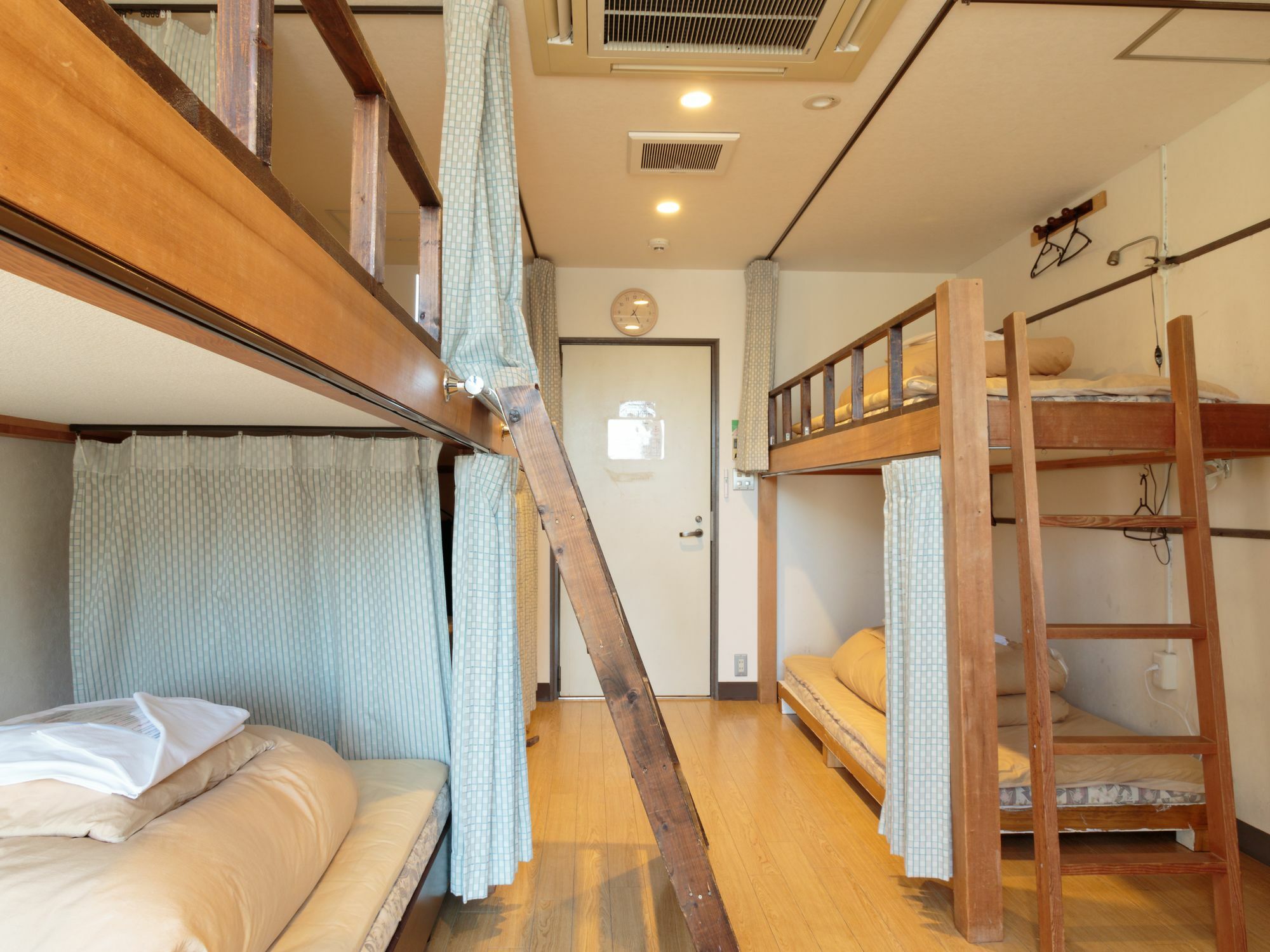 J-Hoppers Kyoto Guesthouse Eksteriør bilde
